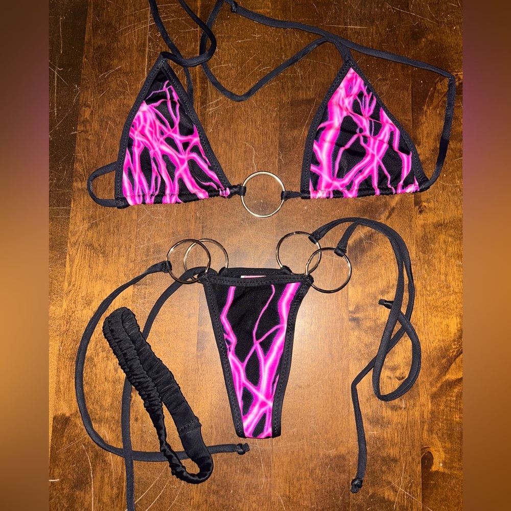 NWOT Sexy Skimpy Handmade Pink Lightning Tri-Top Tie Side Thong Bottom Bikini
